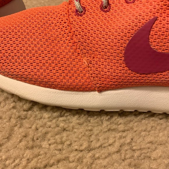 🚨 LAST CALL🚨 [Nike] Women's Roshe One - Picture 7 of 7